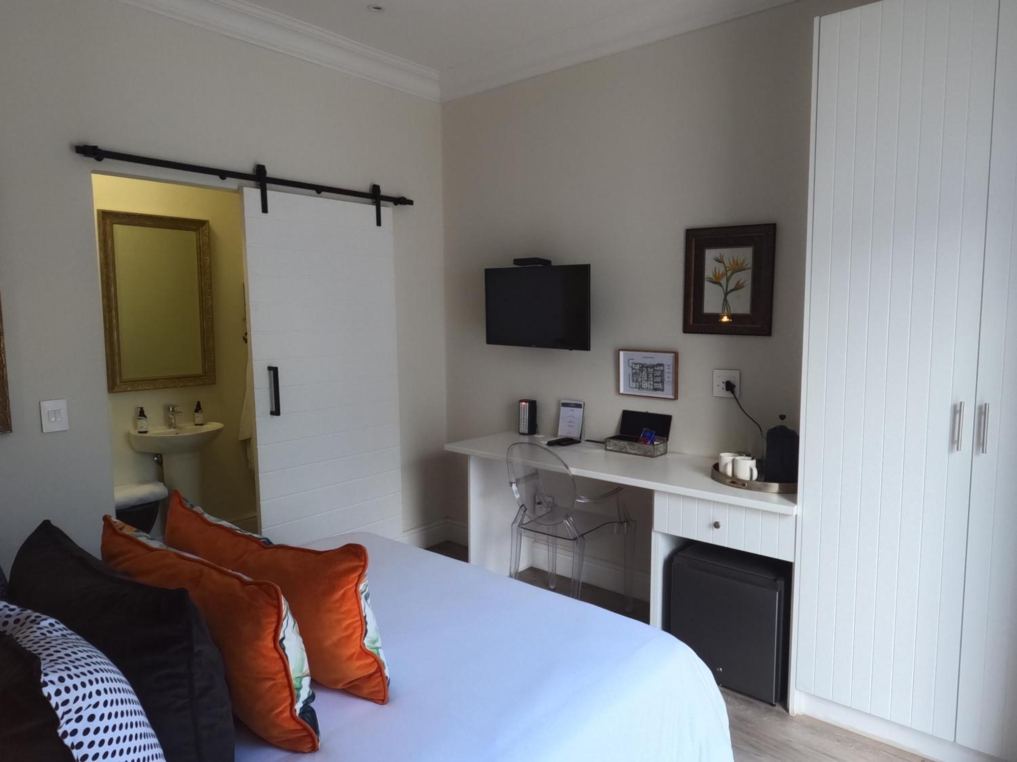 Thyme Wellness Spa And Guesthouse Cape Town Exterior photo