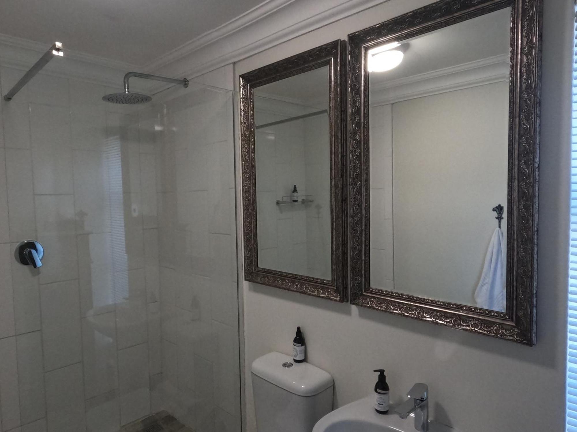 Thyme Wellness Spa And Guesthouse Cape Town Exterior photo
