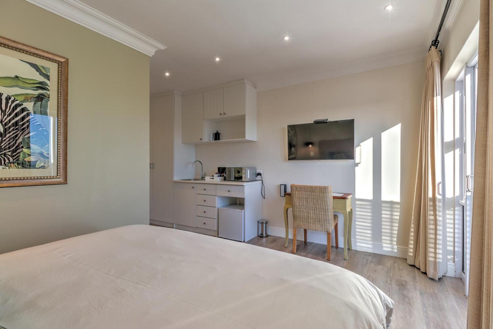 Thyme Wellness Spa And Guesthouse Cape Town Exterior photo