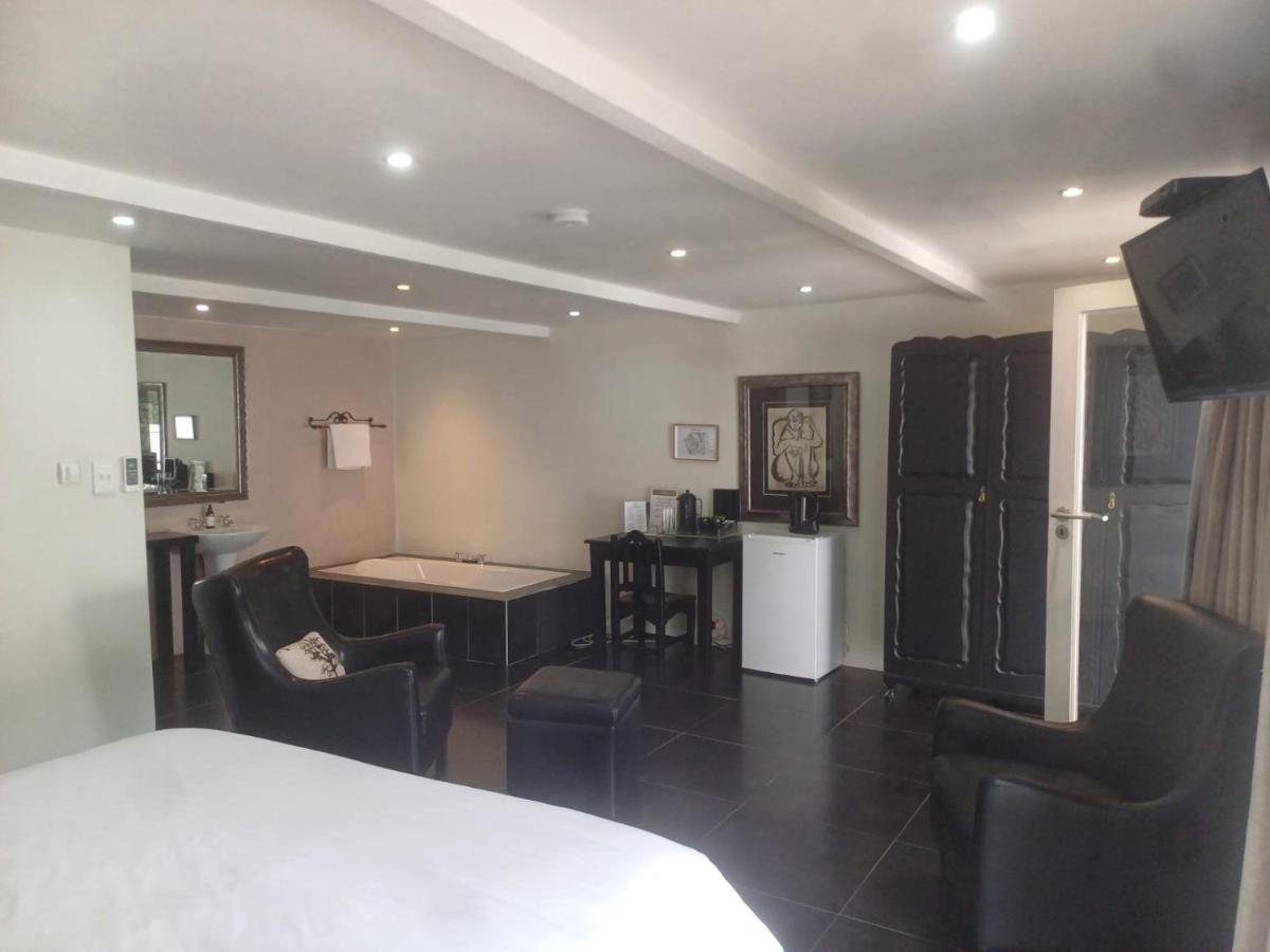 Thyme Wellness Spa And Guesthouse Cape Town Exterior photo