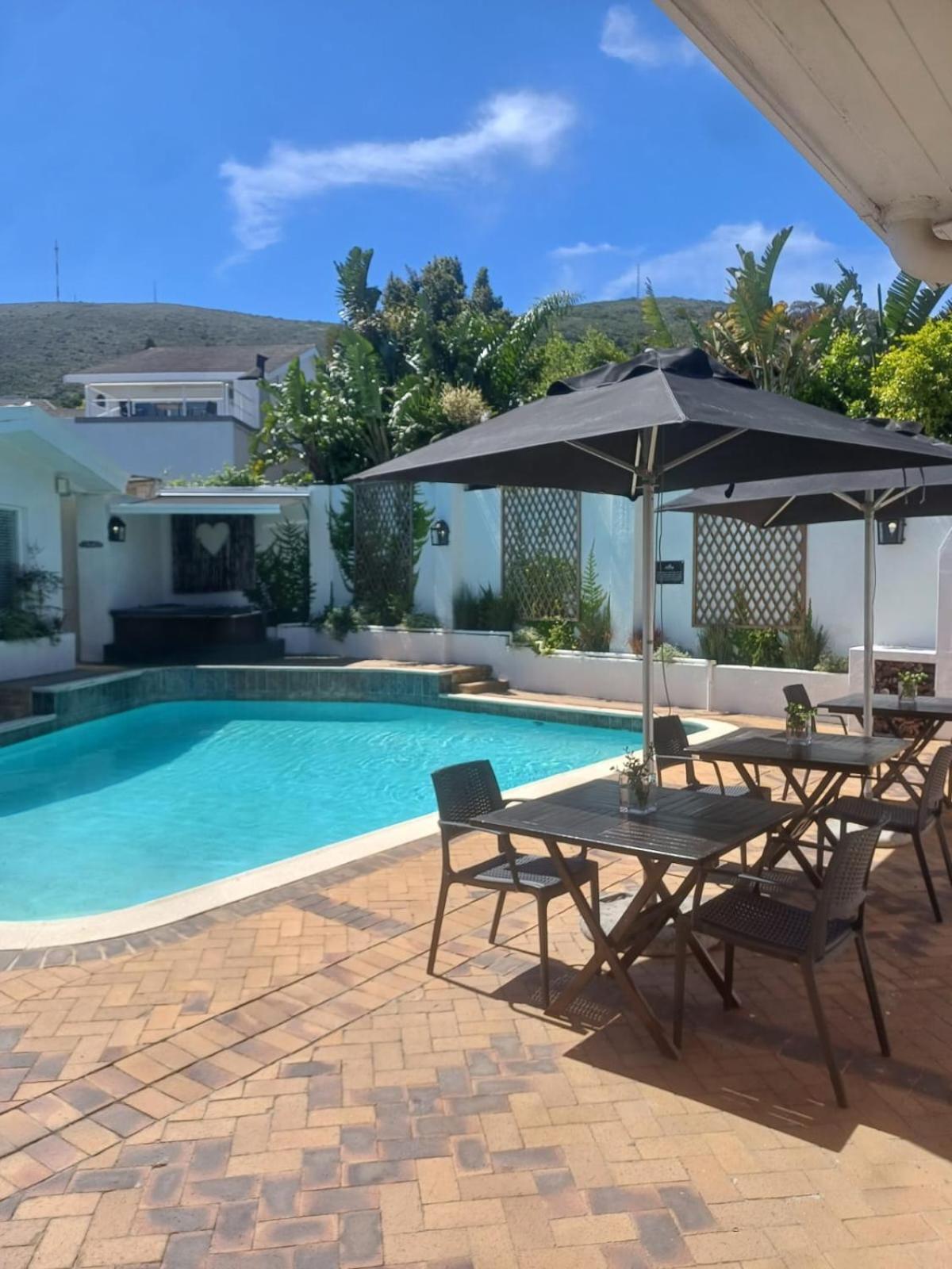 Thyme Wellness Spa And Guesthouse Cape Town Exterior photo
